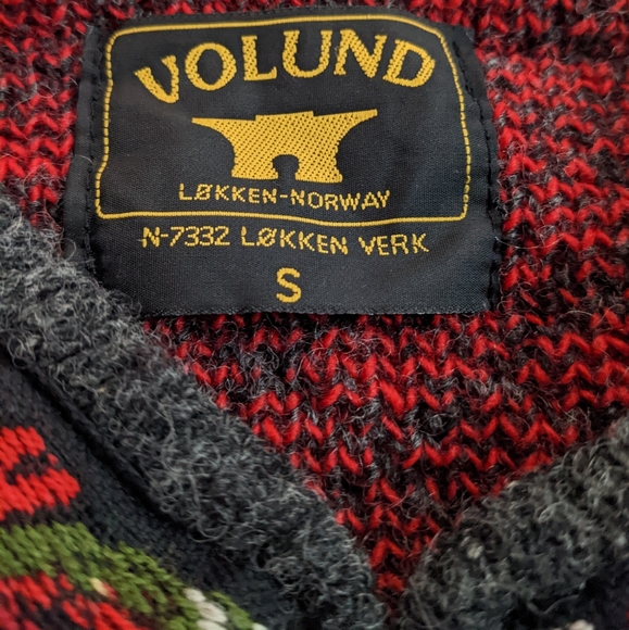 Vintage Volund Norwegian Pure New LambsWool Latch Front Elbow Patch Sweater - Picture 9 of 16